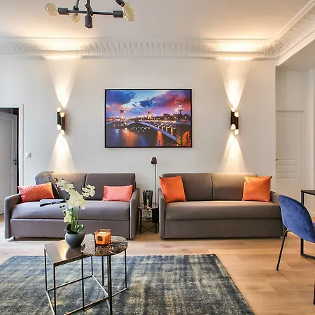 63 Luxury Flat Champs Elysees 1c Parigi